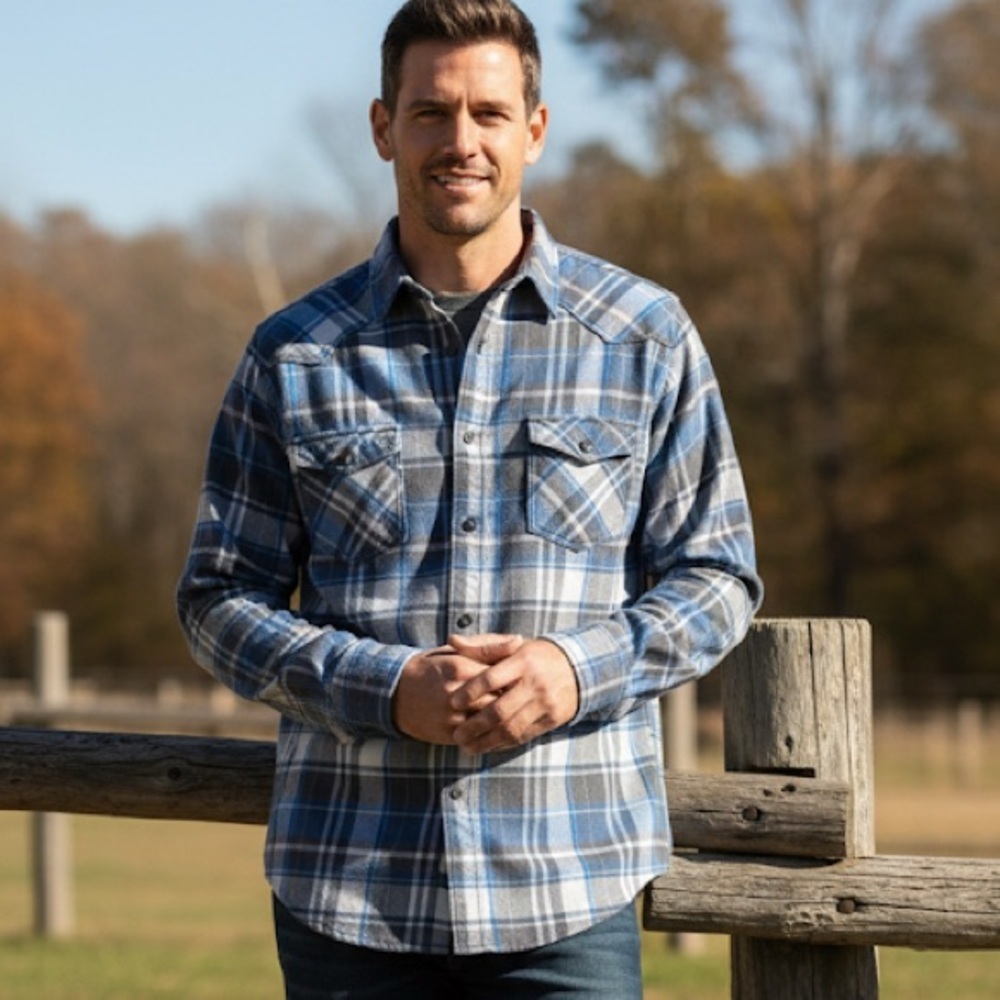 Men's Plaid button up shirt